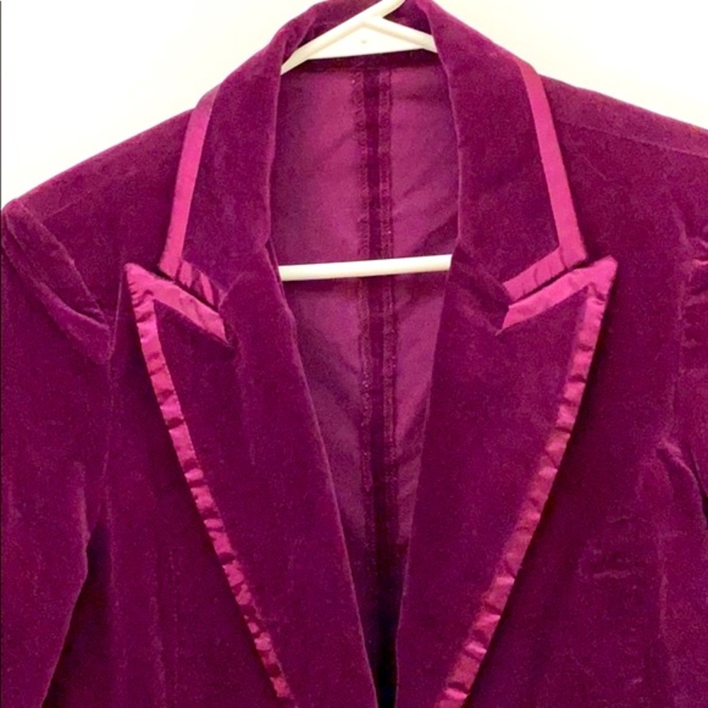 Vintage Plush Magenta Blazer Jacket Classic Satin Details Burgundy Casual Dressy